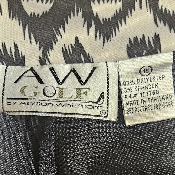 AW Golf Allyson Whitmore black Abtract print athletic Sport golf skort size 16 - Picture 10 of 11